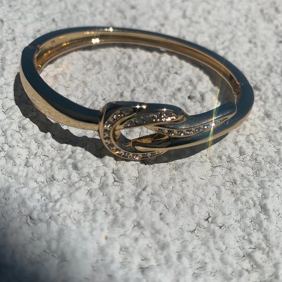Gold -tone knot Bangle bracelet/ BEST OFFER EXCEPTED - Picture 3 of 8